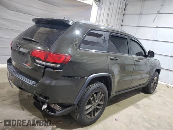 2016 Jeep Grand Cherokee 75th Anniversary with VIN 1C4RJFAG7GC395998, listed as a Copart auction lot 60479415 with 123,619 mi miles and Salvage title. Bid and sale history available at DreamBid. Image 3.