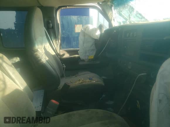 2011 Chevrolet Express Passenger 1LS с VIN 1GAWGPFA0B1162893, выставлен на аукционе Copart как лот 82565714 с пробегом Не указан миль и Списание • Salvage title. История ставок и продаж доступна на DreamBid. Изображение 7.