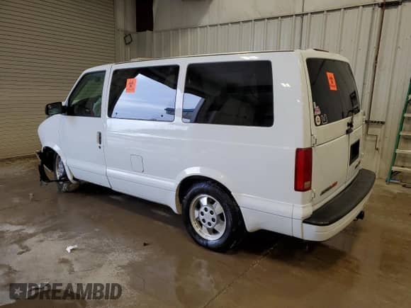 2003 Chevrolet Astro с VIN 1GNEL19X93B149218, выставлен на аукционе Copart как лот 49489815 с пробегом Не указан миль и На запчасти • Non repairable. История ставок и продаж доступна на DreamBid. Изображение 2.