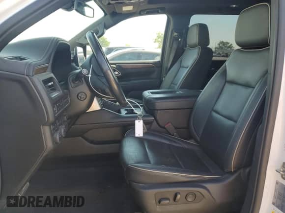 2021 Chevrolet Suburban Premier with VIN 1GNSKFKT4MR341875, listed as a Copart auction lot 54381194 with 66,731 mi miles and Salvage title. Bid and sale history available at DreamBid. Image 7.