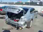 2015 BMW 7 Series 740i z VIN WBAYA6C54FGK16635, wystawiony jako IAAI lot #43487485 z przebiegiem 92 917 mil mil oraz . Historia ofert i sprzedaży dostępna na DreamBid. Obrazek 4.