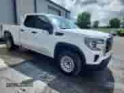 2019 GMC Sierra 1500 with VIN 1GTR9AEF5KZ276625, listed as a Copart auction lot 65227265 with 138,489 mi miles and Clean title. Bid and sale history available at DreamBid. Image 4.