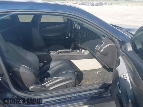 2010 Chevrolet Camaro 2SS с VIN 2G1FK1EJ9A9171552, выставлен на аукционе IAAI как лот 43502657 с пробегом 194 193 миль миль и . История ставок и продаж доступна на DreamBid. Изображение 5.