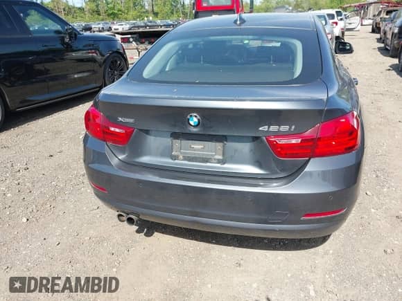 2015 BMW 4 Series 428i xDrive с VIN WBA4C9C55FD331921, выставлен на аукционе IAAI как лот 42214901 с пробегом 94 970 миль миль и . История ставок и продаж доступна на DreamBid. Изображение 17.