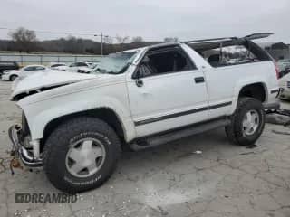1999 Chevrolet Tahoe с VIN 3GNEK18R7XG230110, выставлен на аукционе Copart как лот 82932774 с пробегом 148 055 миль миль и Списание • Salvage title. История ставок и продаж доступна на DreamBid. Изображение 1.