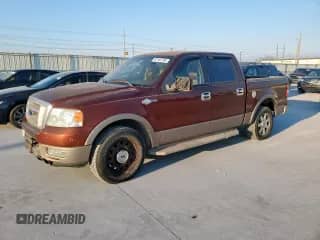 2005 Ford F-150 XLT z VIN 1FTPW12505KE44955, wystawiony jako Copart lot #82182795 z przebiegiem 170 933 mil mil oraz Czysty tytuł • Clean title. Historia ofert i sprzedaży dostępna na DreamBid. Obrazek 1.