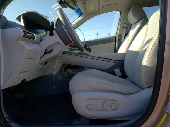 2020 Hyundai NEXO Limited с VIN KM8J84A69LU007979, выставлен на аукционе Copart как лот 88574595 с пробегом 21 640 миль миль и Списание • Salvage title. История ставок и продаж доступна на DreamBid. Изображение 7.