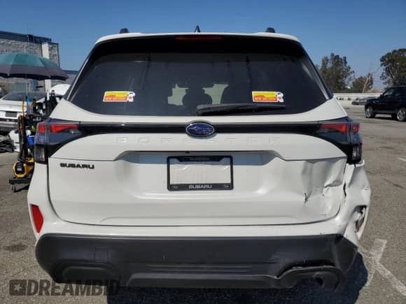 2025 Subaru Forester Premium z VIN JF2SLDBC2SH445442, wystawiony jako Copart lot #65730455 z przebiegiem 6 829 mil mil oraz Szkoda całkowita • Salvage title. Historia ofert i sprzedaży dostępna na DreamBid. Obrazek 6.