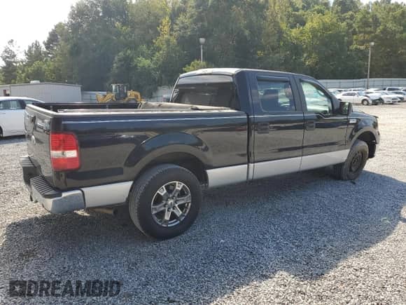 2007 Ford F-150 XLT z VIN 1FTRW12W97FB73052, wystawiony jako Copart lot #82222905 z przebiegiem 267 382 mil mil oraz Szkoda całkowita • Salvage title. Historia ofert i sprzedaży dostępna na DreamBid. Obrazek 3.