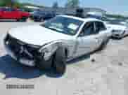 2018 Chrysler 300 S z VIN 2C3CCAGG3JH121278, wystawiony jako IAAI lot #42797633 z przebiegiem 104 583 mil mil oraz . Historia ofert i sprzedaży dostępna na DreamBid. Obrazek 17.