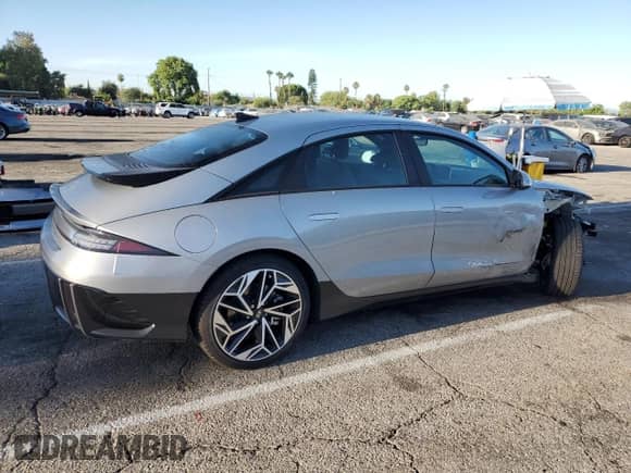2025 Hyundai Ioniq 6 SEL с VIN KMHM34AA1SA098701, выставлен на аукционе Copart как лот 69697605 с пробегом 1 848 миль миль и Списание • Salvage title. История ставок и продаж доступна на DreamBid. Изображение 3.