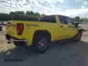 2023 GMC Sierra 1500 Pro с VIN 1GTRUAED2PZ275243, выставлен на аукционе Copart как лот 70943945 с пробегом 63 066 миль миль и Списание • Salvage title. История ставок и продаж доступна на DreamBid. Изображение 3.