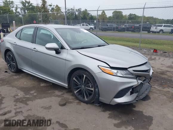 2020 Toyota Camry XSE z VIN 4T1K61AK2LU348775, wystawiony jako IAAI lot #43318321 z przebiegiem 66 564 mil mil oraz . Historia ofert i sprzedaży dostępna na DreamBid. Obrazek 1.