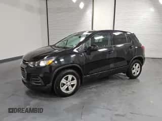 2021 Chevrolet Trax LS z VIN KL7CJNSM2MB366704, wystawiony jako Copart lot #89475485 z przebiegiem 84 670 mil mil oraz Czysty tytuł • Clean title. Historia ofert i sprzedaży dostępna na DreamBid. Obrazek 1.