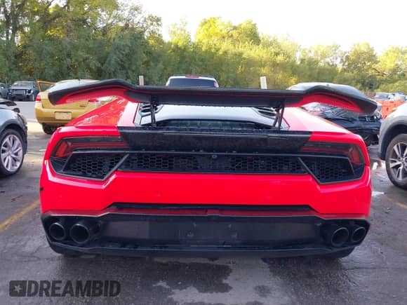 2017 Lamborghini Huracan LP 580-2 с VIN ZHWUC2ZF9HLA07464, выставлен на аукционе IAAI как лот 40491332 с пробегом 15 069 миль миль и . История ставок и продаж доступна на DreamBid. Изображение 17.