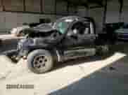 2002 Chevrolet Silverado 1500 с VIN 1GCEC14VX2Z101084, выставлен на аукционе Copart как лот 46170985 с пробегом Не указан миль и На запчасти • Non repairable. История ставок и продаж доступна на DreamBid. Изображение 1.