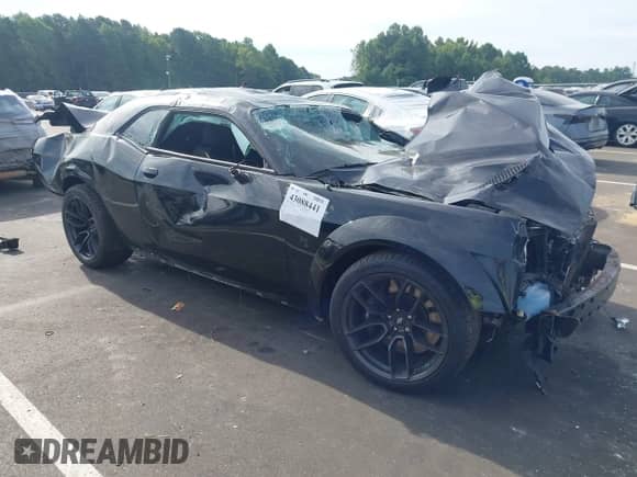2022 Dodge Challenger R/T Scat Pack с VIN 2C3CDZFJXNH151277, выставлен на аукционе IAAI как лот 43088441 с пробегом 19 398 миль миль и . История ставок и продаж доступна на DreamBid. Изображение 1.