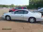 2000 Chevrolet Monte Carlo SS z VIN 2G1WX12K4Y9309667, wystawiony jako IAAI lot #42412748 z przebiegiem 103 783 mil mil oraz . Historia ofert i sprzedaży dostępna na DreamBid. Obrazek 14.