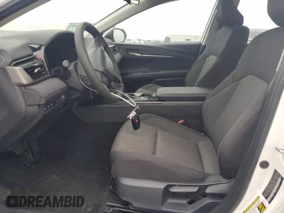 2025 Toyota Camry LE с VIN 4T1DAACKXSU059677, выставлен на аукционе Copart как лот 90298405 с пробегом 26 148 миль миль и Чистый • Clean title. История ставок и продаж доступна на DreamBid. Изображение 7.