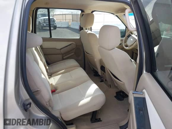 2007 Ford Explorer XLT z VIN 1FMEU73817UA84381, wystawiony jako IAAI lot #43396883 z przebiegiem 209 465 mil mil oraz . Historia ofert i sprzedaży dostępna na DreamBid. Obrazek 8.