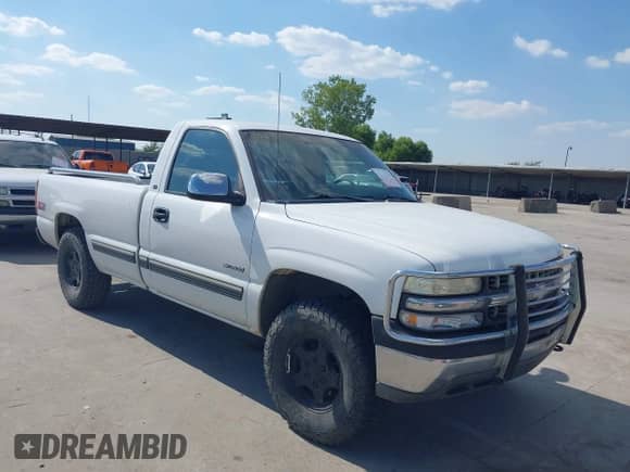 1999 Chevrolet Silverado 1500 LT with VIN 1GCEK14TXXE179834, listed as a IAAI auction lot 43367922 with 178,076 mi miles and . Bid and sale history available at DreamBid. Image 1.