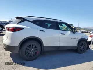 2021 Chevrolet Blazer LT z VIN 3GNKBCRS6MS582183, wystawiony jako Copart lot #81764115 z przebiegiem 28 106 mil mil oraz Szkoda całkowita • Salvage title. Historia ofert i sprzedaży dostępna na DreamBid. Obrazek 3.