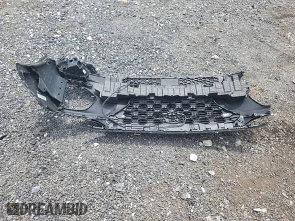 2019 Hyundai Santa Fe Ultimate с VIN 5NMS5CAD6KH086799, выставлен на аукционе Copart как лот 64751635 с пробегом 57 802 миль миль и Списание • Salvage title. История ставок и продаж доступна на DreamBid. Изображение 13.