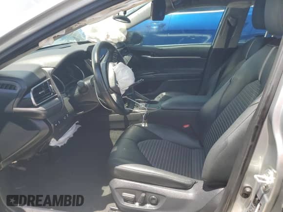 2023 Toyota Camry SE z VIN 4T1G11AK9PU104521, wystawiony jako Copart lot #63671725 z przebiegiem 69 960 mil mil oraz Nie do naprawy • Non repairable. Historia ofert i sprzedaży dostępna na DreamBid. Obrazek 7.