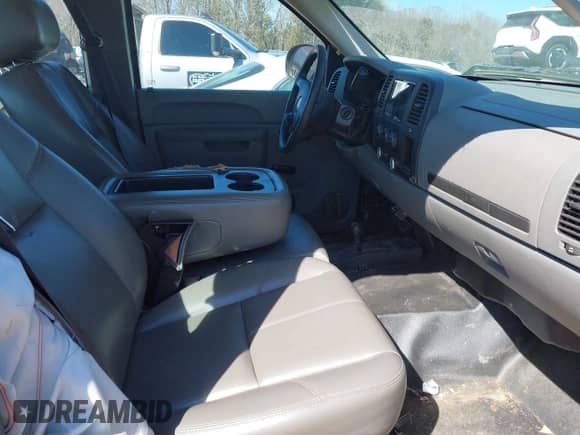 2011 Chevrolet Silverado 1500 Work Truck с VIN 1GCRKPEA8BZ356089, выставлен на аукционе IAAI как лот 41654051 с пробегом 237 061 миль миль и . История ставок и продаж доступна на DreamBid. Изображение 5.