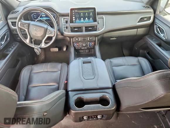 2022 Chevrolet Suburban RST с VIN 1GNSKEKT6NR339766, выставлен на аукционе Copart как лот 63508315 с пробегом 63 607 миль миль и Списание • Salvage title. История ставок и продаж доступна на DreamBid. Изображение 8.