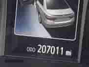 2015 Toyota Camry LE с VIN 4T1BD1FKXFU157852, выставлен на аукционе IAAI как лот 42727335 с пробегом 207 011 миль миль и . История ставок и продаж доступна на DreamBid. Изображение 16.