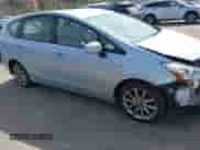 2015 Toyota Prius Two z VIN JTDZN3EU6FJ039314, wystawiony jako IAAI lot #41854147 z przebiegiem 135 430 mil mil oraz . Historia ofert i sprzedaży dostępna na DreamBid. Obrazek 13.