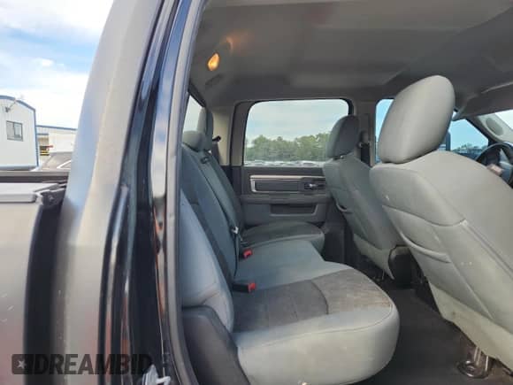 2013 Ram 1500 Outdoorsman z VIN 1C6RR6LT7DS532692, wystawiony jako Copart lot #83874395 z przebiegiem 217 942 mil mil oraz Szkoda całkowita • Salvage title. Historia ofert i sprzedaży dostępna na DreamBid. Obrazek 10.