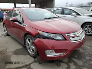 2015 Chevrolet Volt z VIN 1G1RC6E41FU130487, wystawiony jako Copart lot #39563453 z przebiegiem 80 399 mil mil oraz . Historia ofert i sprzedaży dostępna na DreamBid. Obrazek 4.