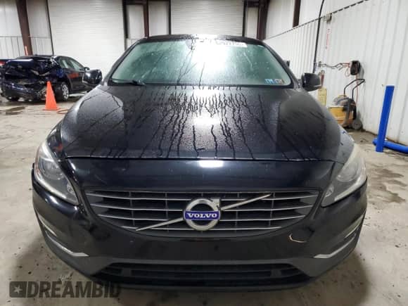 2015 Volvo S60 с VIN YV1612TA4F2313261, выставлен на аукционе Copart как лот 62922755 с пробегом 83 364 миль миль и Списание • Salvage title. История ставок и продаж доступна на DreamBid. Изображение 5.