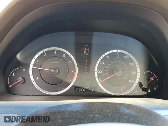 2009 Honda Accord EX-L z VIN 1HGCP26899A025621, wystawiony jako Copart lot #81906885 z przebiegiem 177 308 mil mil oraz Szkoda całkowita • Salvage title. Historia ofert i sprzedaży dostępna na DreamBid. Obrazek 9.