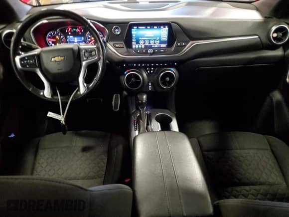 2020 Chevrolet Blazer LT с VIN 3GNKBHRS2LS703397, выставлен на аукционе Copart как лот 69757455 с пробегом 101 631 миль миль и Списание • Salvage title. История ставок и продаж доступна на DreamBid. Изображение 8.