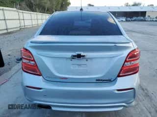 2018 Chevrolet Sonic LT z VIN 1G1JD5SB4J4133870, wystawiony jako Copart lot #81517855 z przebiegiem 76 327 mil mil oraz Szkoda całkowita • Salvage title. Historia ofert i sprzedaży dostępna na DreamBid. Obrazek 6.