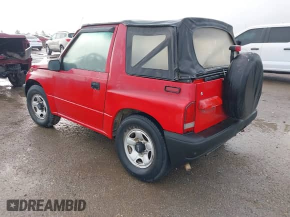 1996 Chevrolet Tracker с VIN 2CNBE1865T6946093, выставлен на аукционе IAAI как лот 42120266 с пробегом 180 736 миль миль и . История ставок и продаж доступна на DreamBid. Изображение 3.