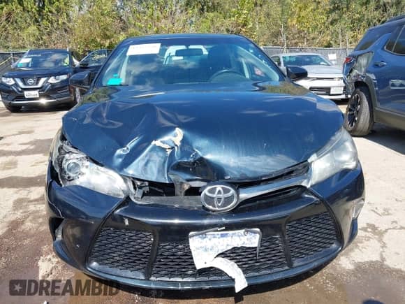 2017 Toyota Camry XLE с VIN 4T1BF1FK0HU700980, выставлен на аукционе IAAI как лот 43327320 с пробегом 121 998 миль миль и . История ставок и продаж доступна на DreamBid. Изображение 12.