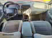 2000 Ford Explorer XLT with VIN 1FMZU73E0YZB38538, listed as a Copart auction lot 84955135 with 243,879 mi miles and Clean title. Bid and sale history available at DreamBid. Image 8.