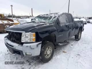 2007 Chevrolet Silverado 2500HD 2LT z VIN 1GCHK29667E600048, wystawiony jako Copart lot #77536604 z przebiegiem Nie podano mil oraz Szkoda całkowita • Salvage title. Historia ofert i sprzedaży dostępna na DreamBid. Obrazek 1.