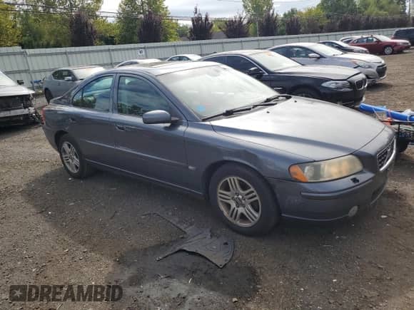 2005 Volvo S60 с VIN YV1RS592852485027, выставлен на аукционе Copart как лот 80148185 с пробегом 149 720 миль миль и Списание • Salvage title. История ставок и продаж доступна на DreamBid. Изображение 4.