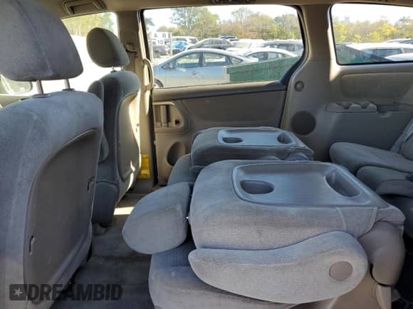 2007 Toyota Sienna CE с VIN 5TDZK23C87S006929, выставлен на аукционе Copart как лот 84635535 с пробегом 114 592 миль миль и Списание • Salvage title. История ставок и продаж доступна на DreamBid. Изображение 11.