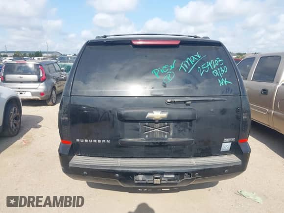 2011 Chevrolet Suburban LT with VIN 1GNSCJE07BR259203, listed as a IAAI auction lot 42888910 with 246,717 mi miles and . Bid and sale history available at DreamBid. Image 16.
