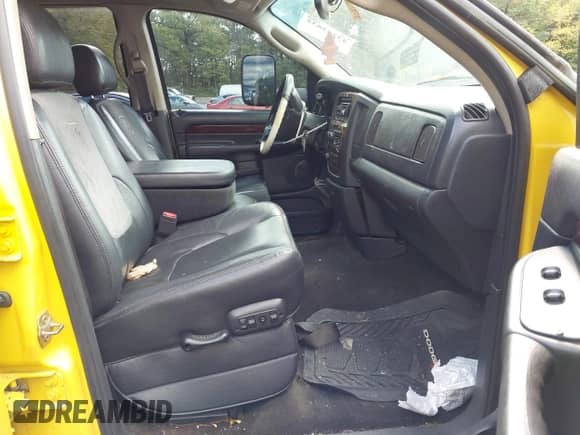 2005 Dodge 2500 SLT with VIN 3D7KS28D45G755666, listed as a IAAI auction lot 43252832 with 199,516 mi miles and . Bid and sale history available at DreamBid. Image 5.