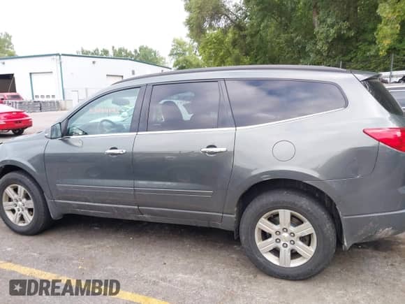 2011 Chevrolet Traverse 1LT с VIN 1GNKVGED8BJ268765, выставлен на аукционе IAAI как лот 43044192 с пробегом 193 666 миль миль и . История ставок и продаж доступна на DreamBid. Изображение 14.
