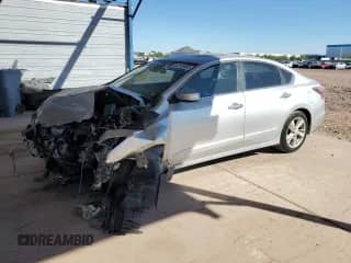 2015 Nissan Altima SL with VIN 1N4AL3AP9FC590186, listed as a Copart auction lot 82155885 with 84,585 mi miles and Salvage title. Bid and sale history available at DreamBid. Image 1.