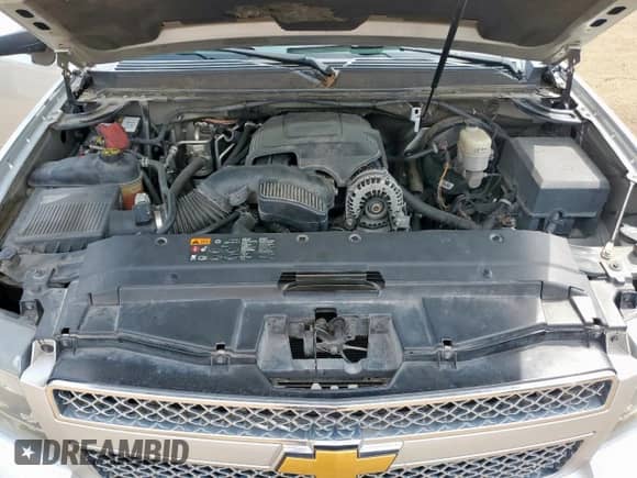 2013 Chevrolet Suburban LTZ с VIN 1GNSKKE78DR119797, выставлен на аукционе Copart как лот 81101275 с пробегом 196 764 миль миль и Чистый • Clean title. История ставок и продаж доступна на DreamBid. Изображение 12.