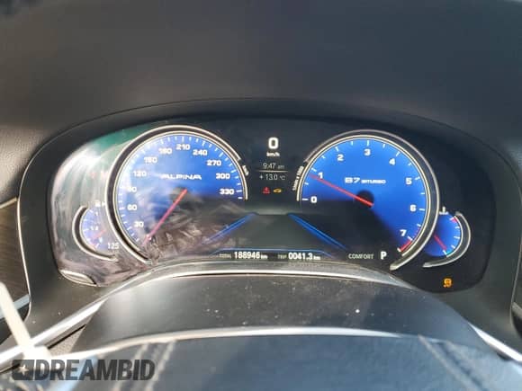 2017 BMW 7 Series ALPINA B7 xDrive with VIN WBA7F2C5XHG422695, listed as a Copart auction lot 68702185 with 188,946 mi miles and Clean title. Bid and sale history available at DreamBid. Image 9.